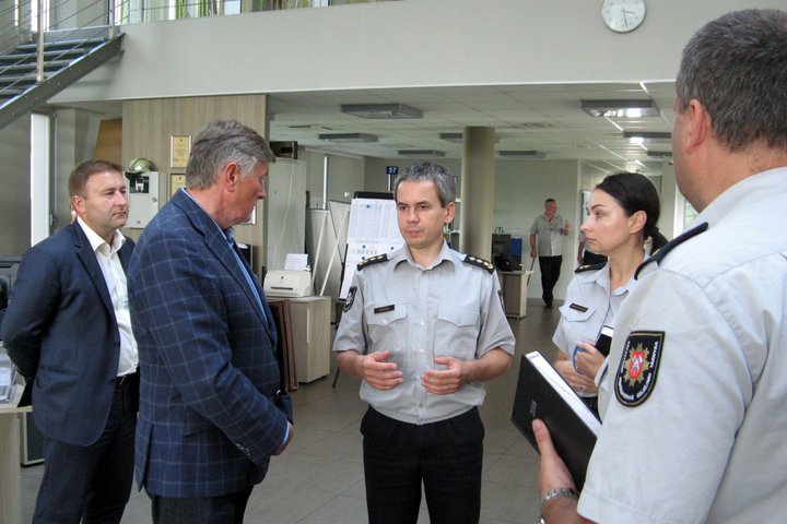 Nuotraukoje matomi svečiai Operatorių salėje