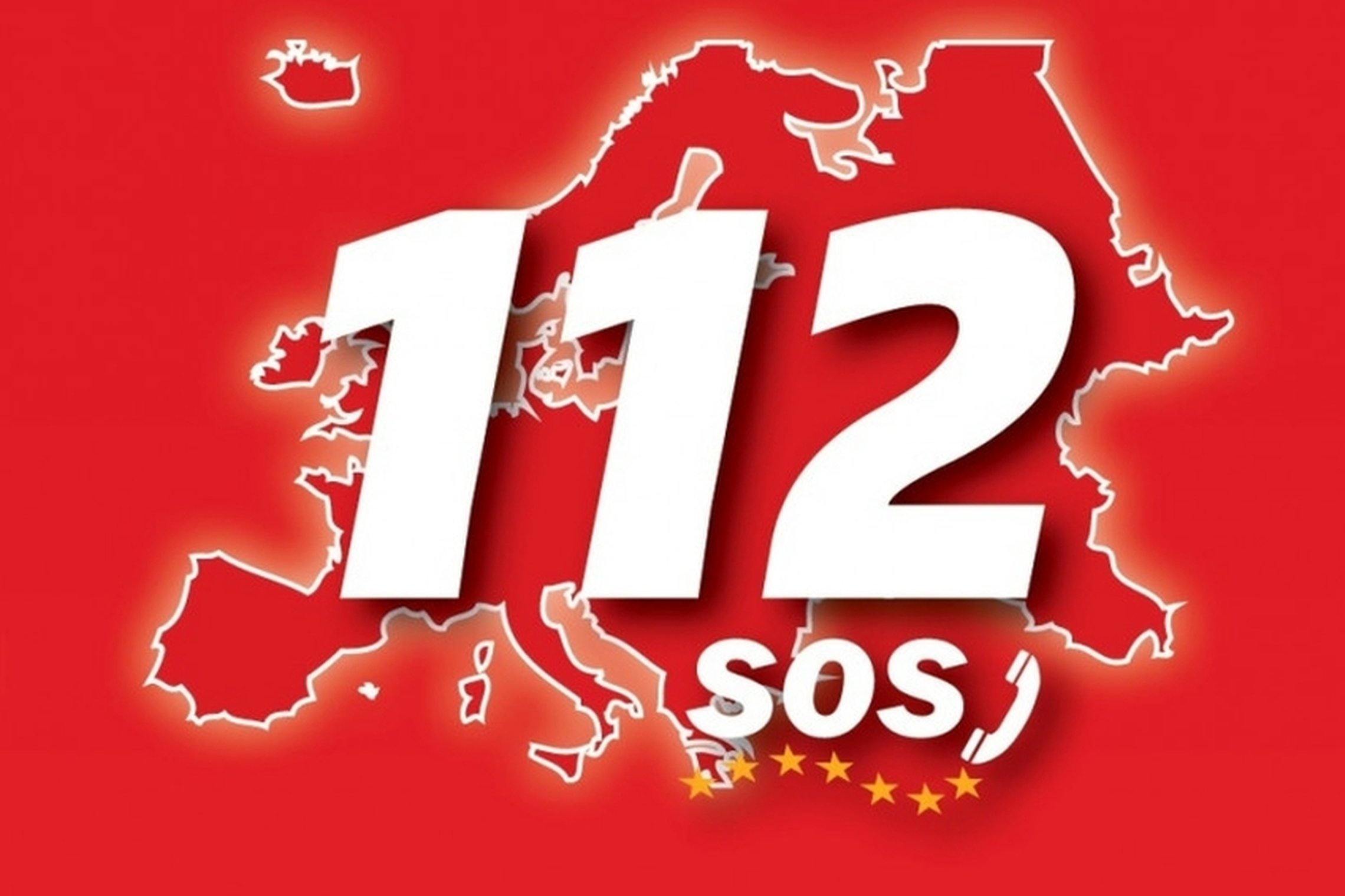 Europinis numerio 112 logotipas Europos žemėlapio fone