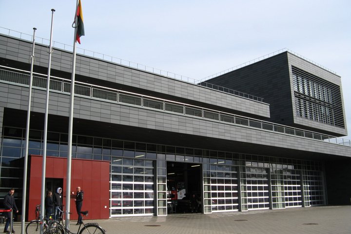 Nuotraukoje matomas Bendrojo pagalbos centro pastatas